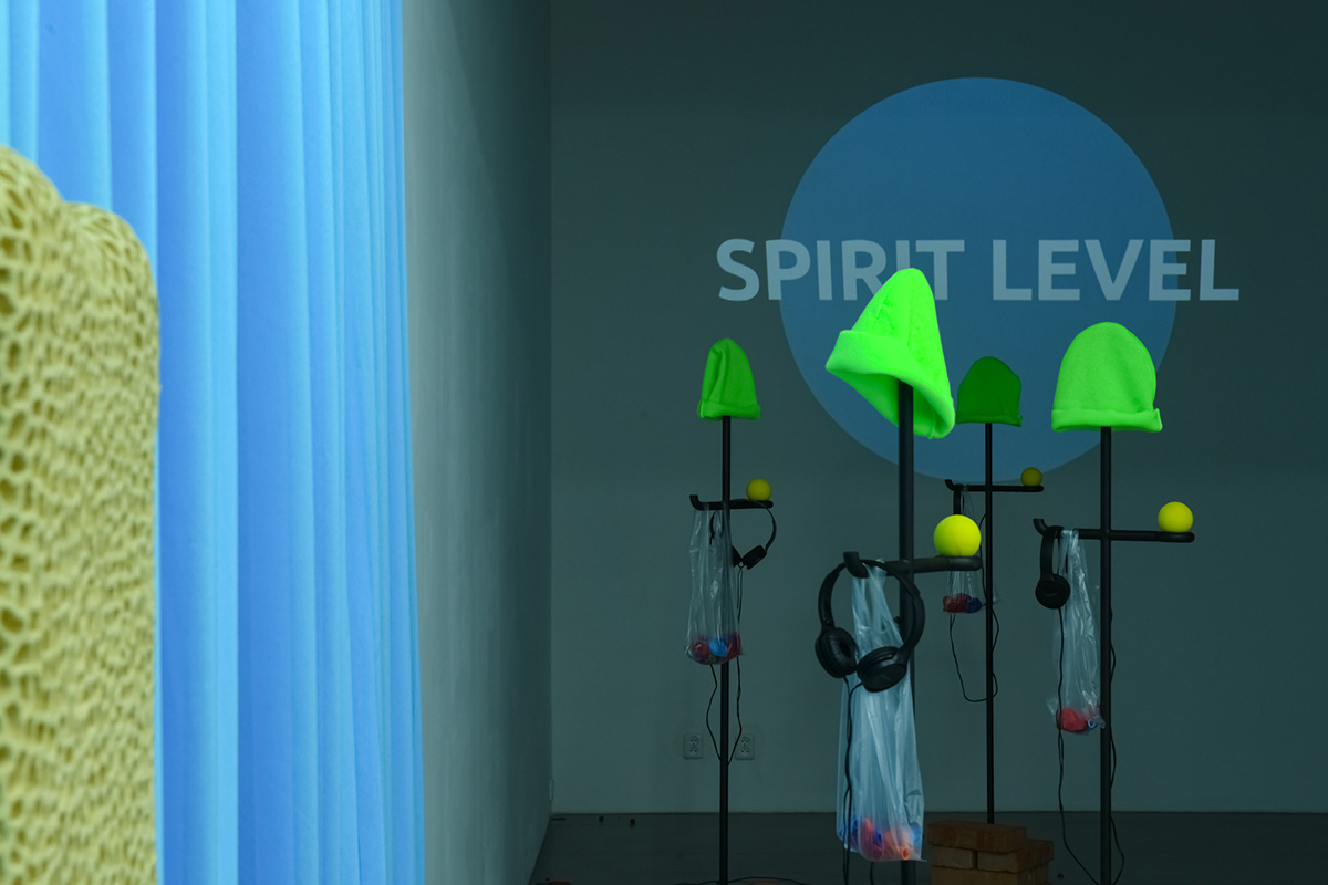 spirit level